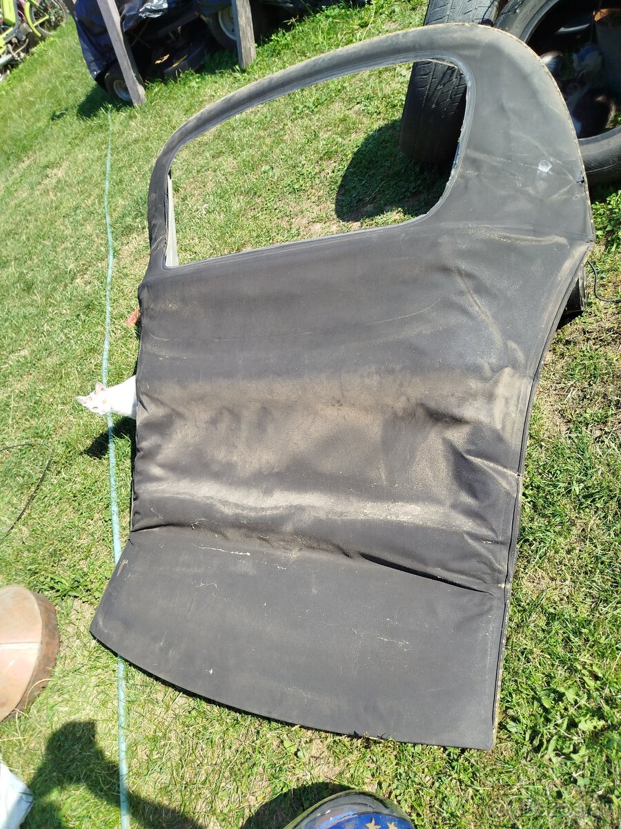 Predám strechu na renault cabrio - 2