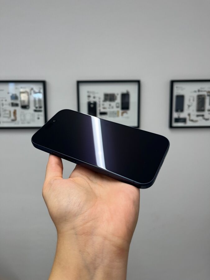Apple iPhone 17 Pro 512GB Deep Blue - 2