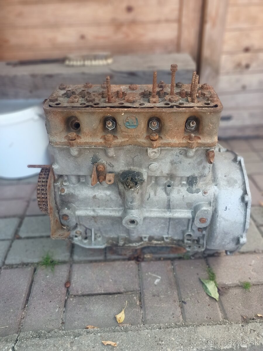 Motor škoda Octavia Spartak - 2