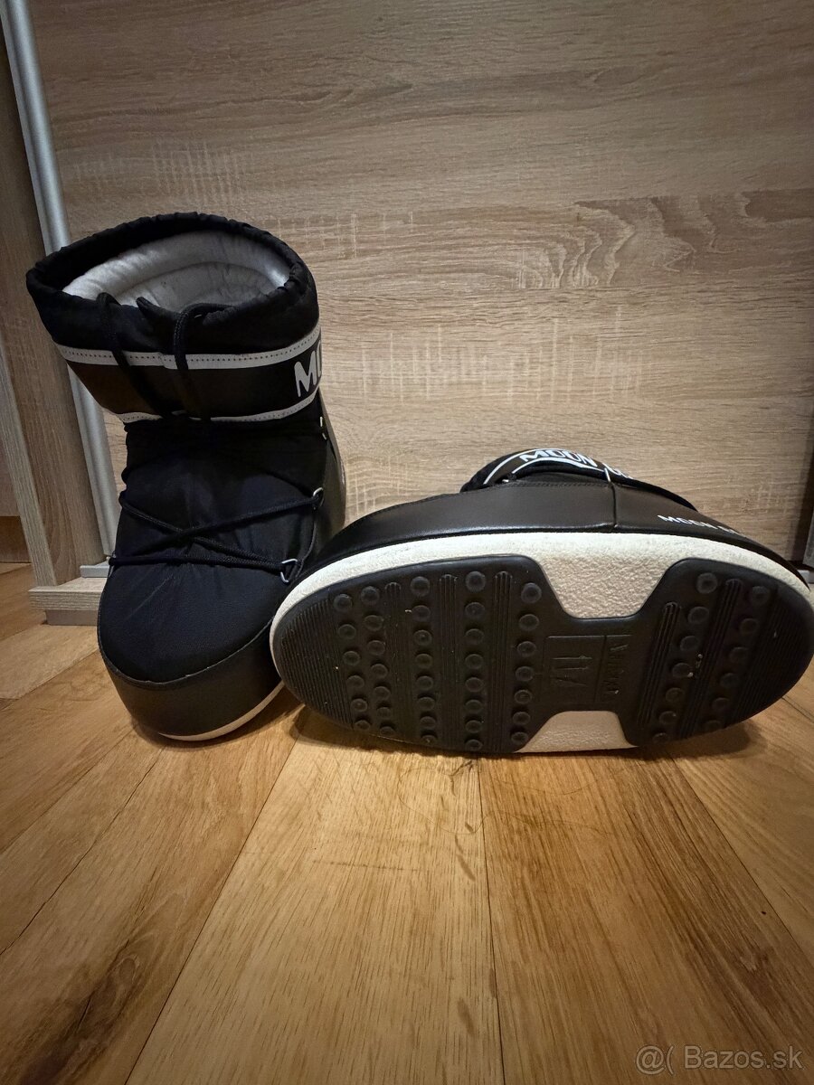 Moon Boot - 2