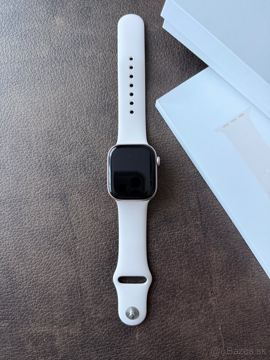 Apple Watch Series 10 42mm - 2