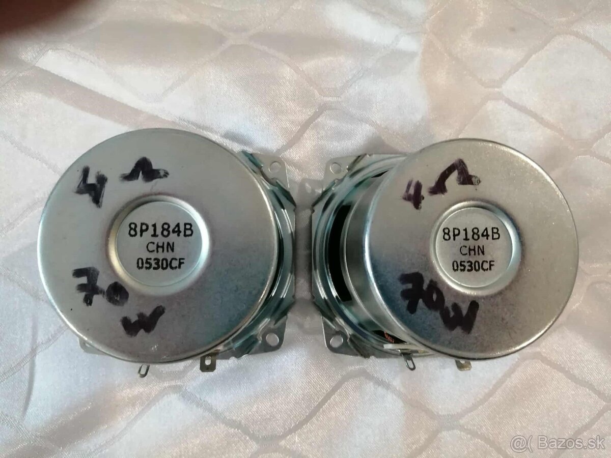 Stredobasove repro panasonic - 2