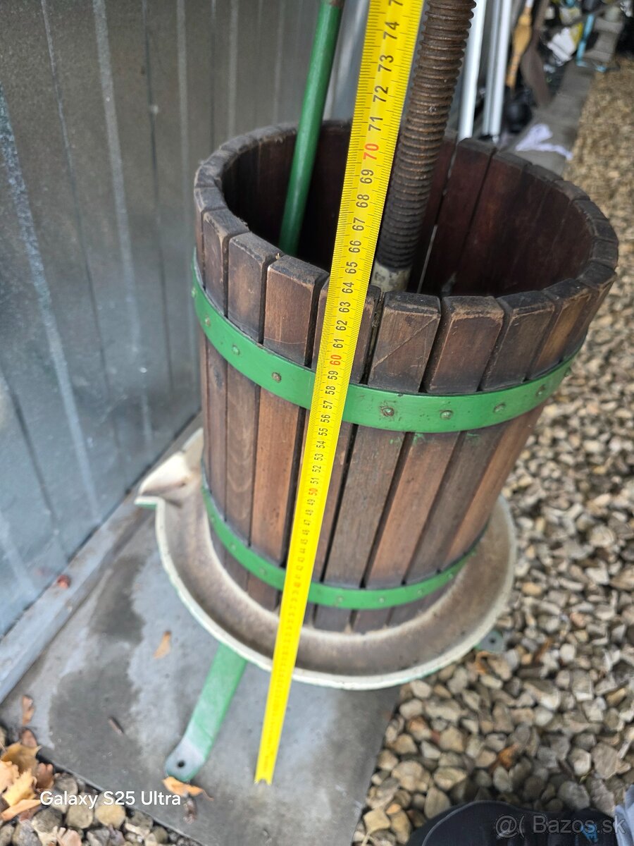 Lis na hrozno +mlyncek - 2