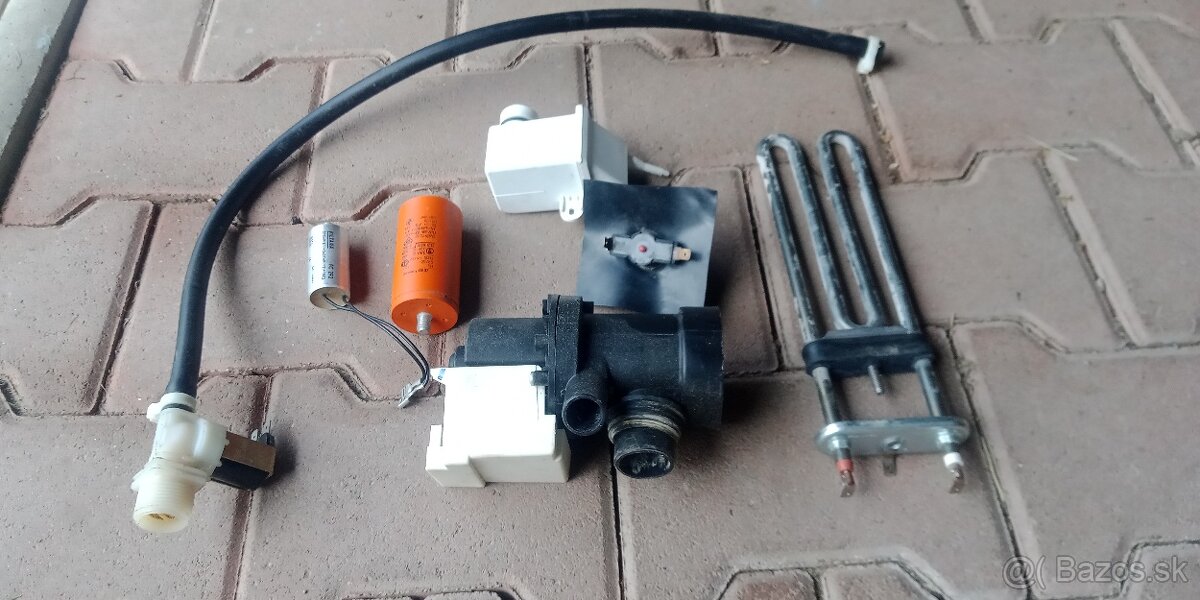 Práčka Whirpool AWG 650 - 2