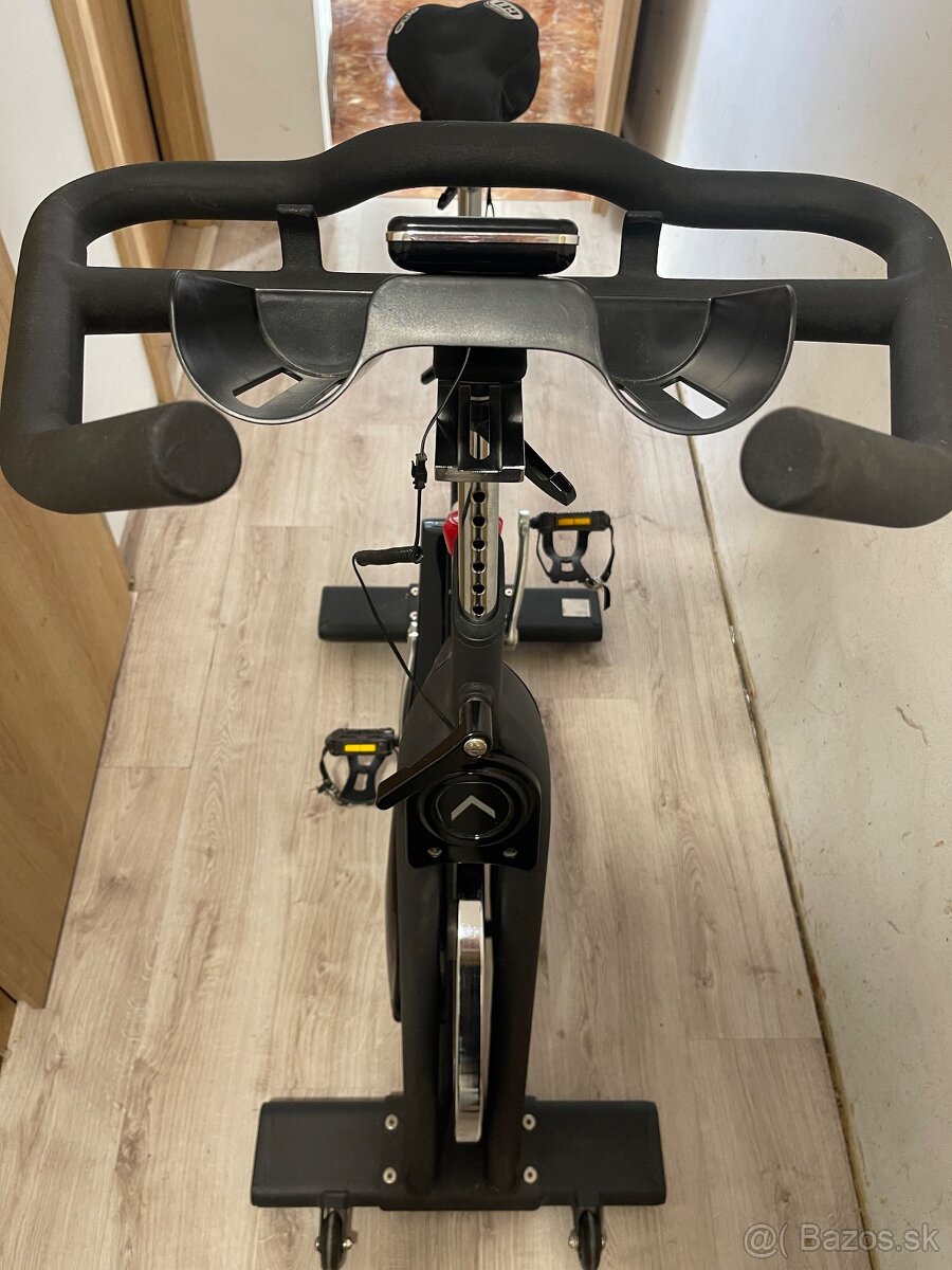 Predám spinningový trenažér Housefit Astra - 2