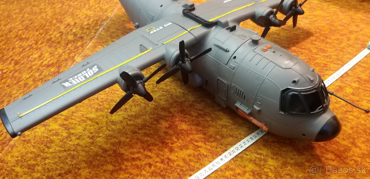 Vrtulove lietadlo velke - 2