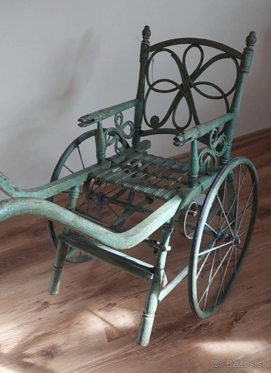 Starožitný kočárek na dítě trakař - 2