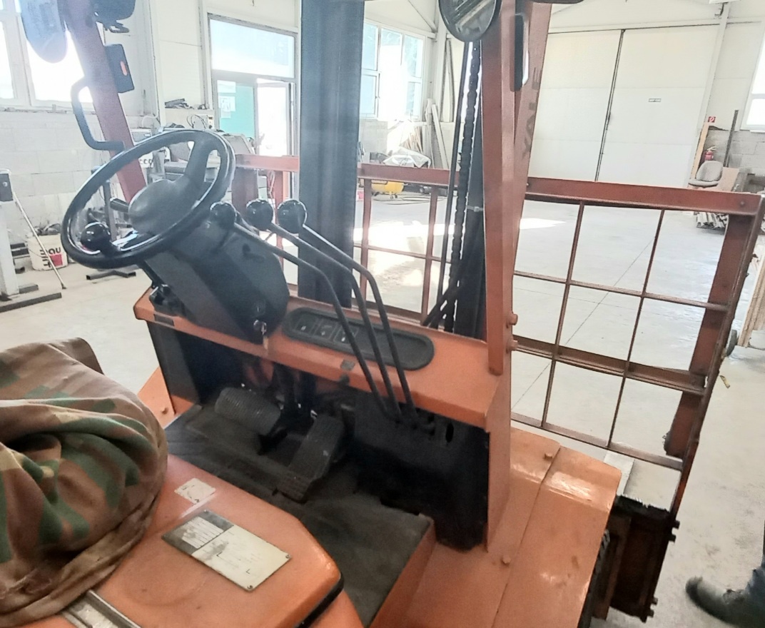 Vysokozdvižný vozík SUMITOMO 2,5t - 2