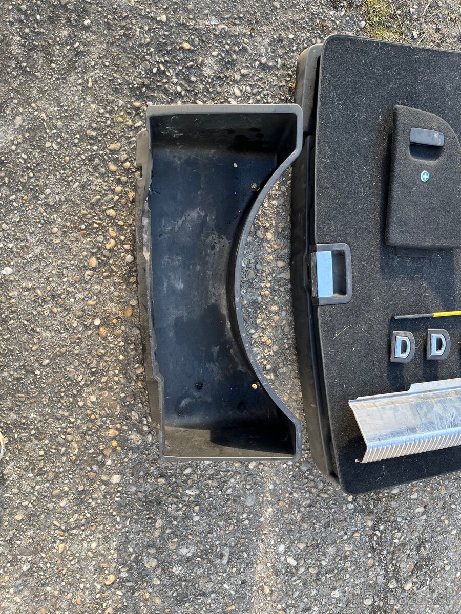 Dvojité dno kufra golf 4 variant / bora variant - 2