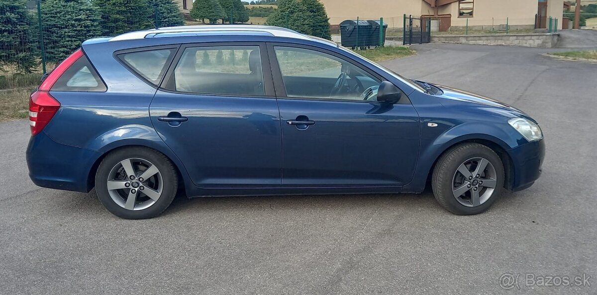 Kia Ceed SW 1.4 SW Rok Výroby 2009 - 2