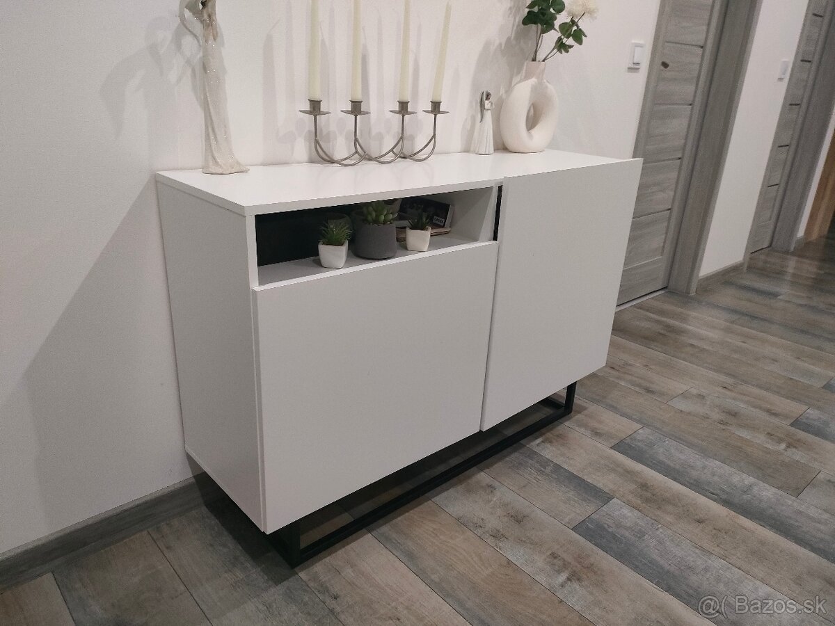 Biela komoda - 2