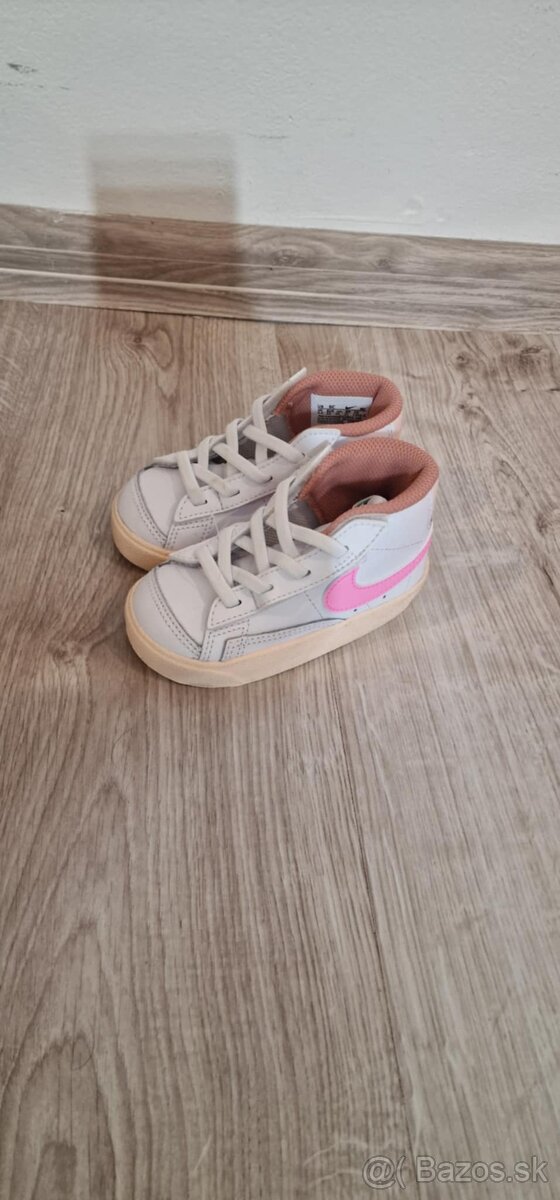 Veci pre dievčatko - 2