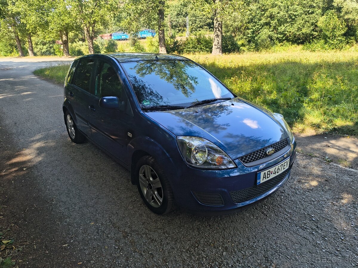 Ford Fiesta 1.6 Benzin AUTOMAT - 2