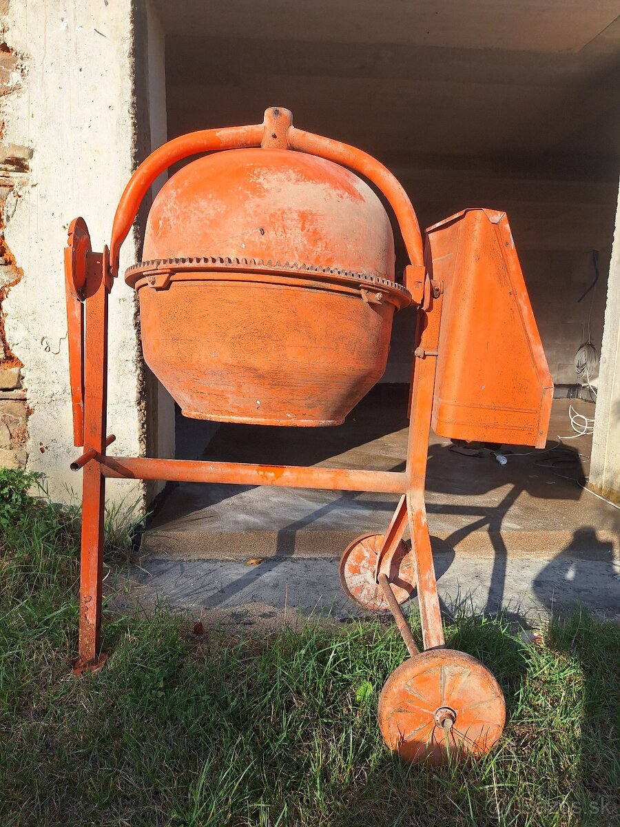 Stavebná miešačka 120l Alko - 2