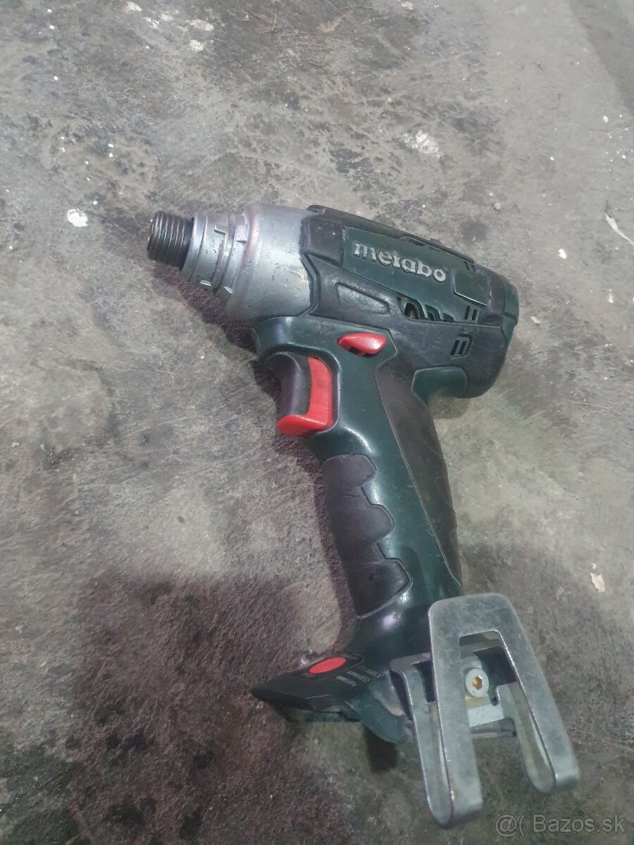 Metabo rázový utahovák - 2