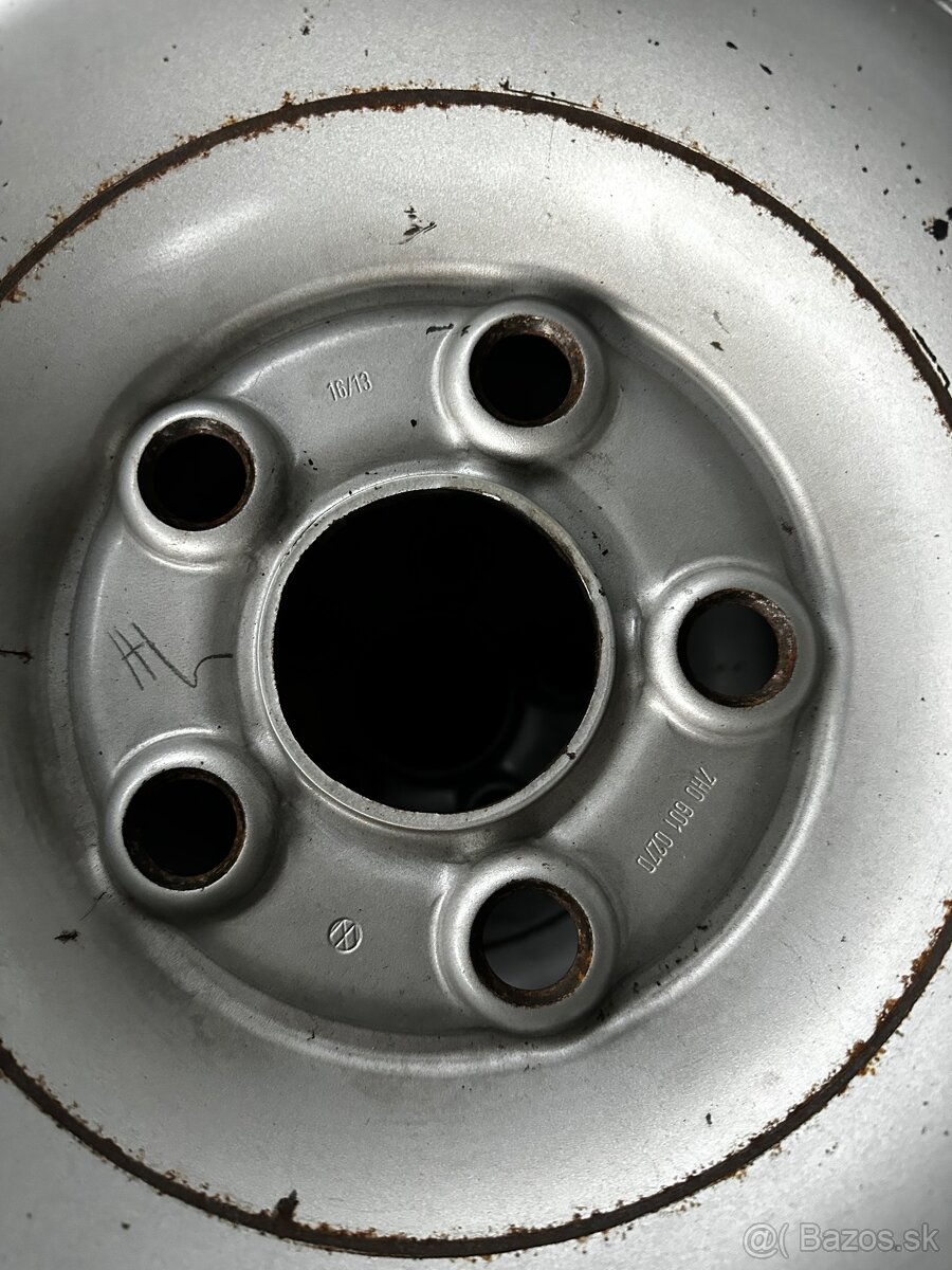 Predám zimnú sadu diskov na Vw t5 t6 + zimné 205/65 r16c - 2