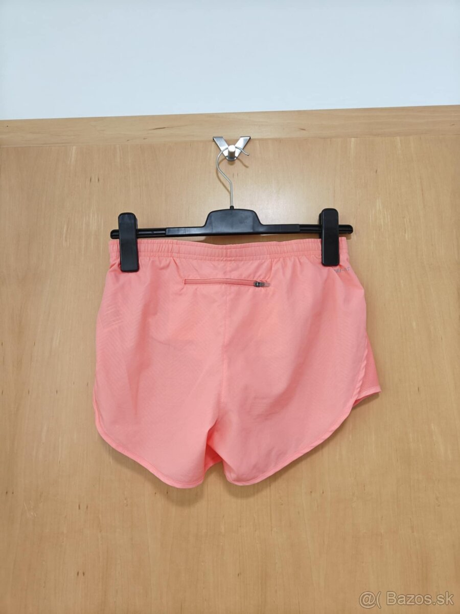 Ružové športové kraťasy - 2