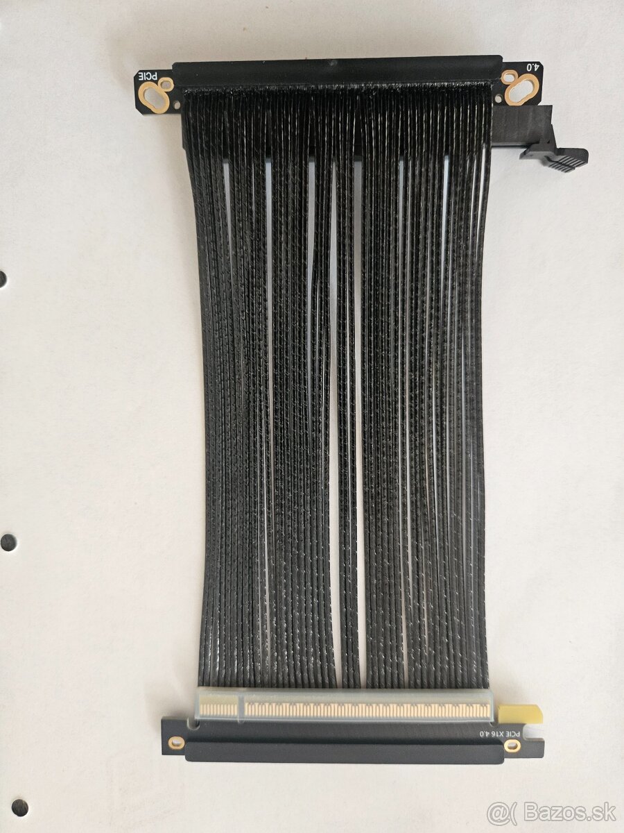 PCIe 4.0 x16 riser cable - kabel na grafiku - 2