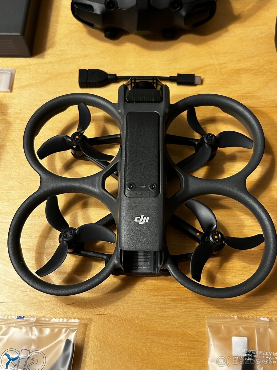 Dron DJI Avata 2 Fly More Combo - 2