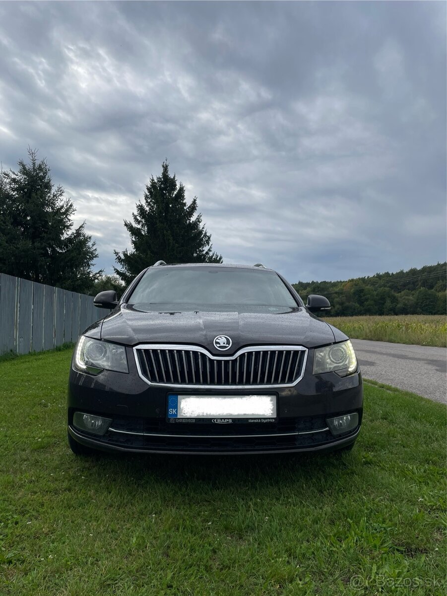 Škoda Superb - 2