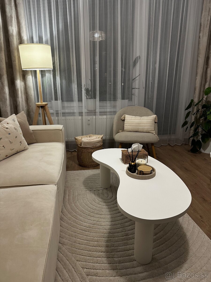 Konferenčný stolík - 2