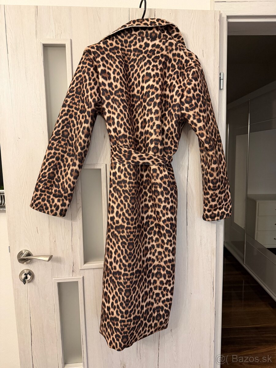 Kabát s leopardím vzorom - 2