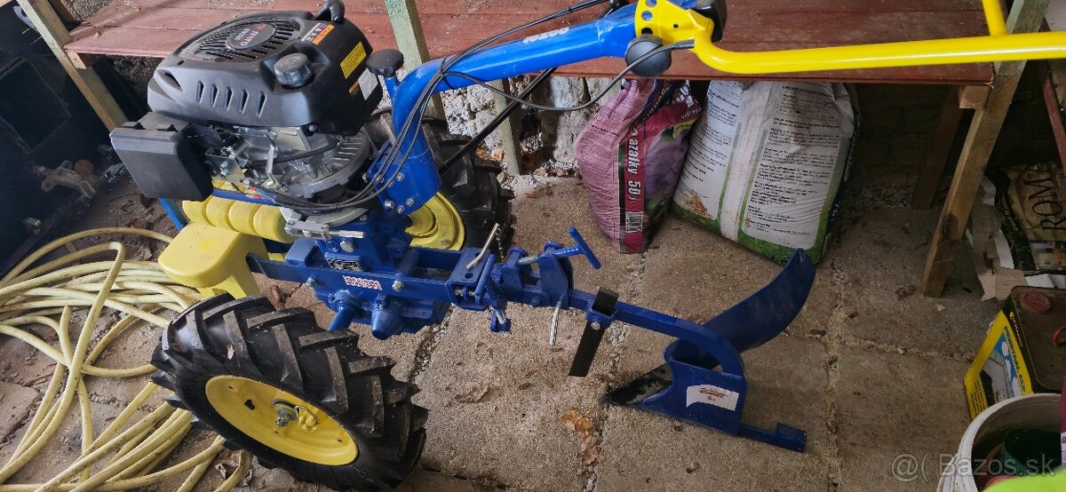 Malotraktor AGZAT AGRO PROFI - 2