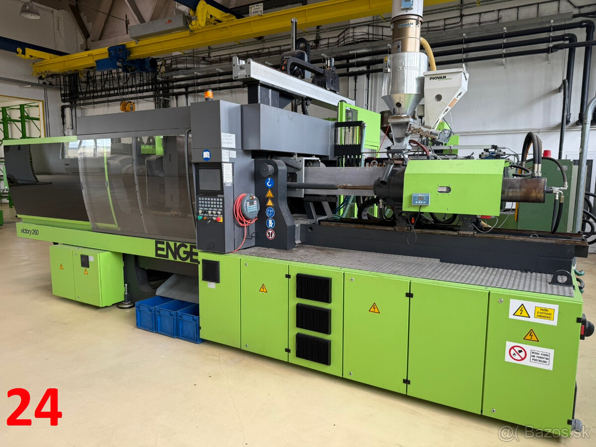 Vstrekovacie lisy - 2