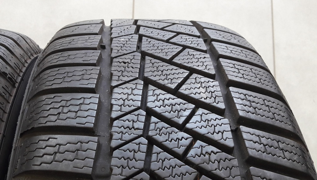 205/55R17 ZIMNÉ Continental - 2