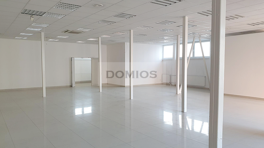 Klimatiz. obchodné priestory (389 m2, 170 m2, rampa, KE-V) - 2