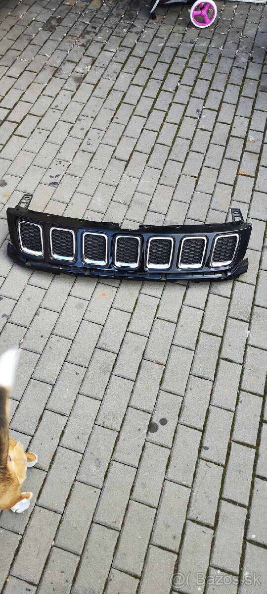 Predná maska Jeep Compass II
- 2