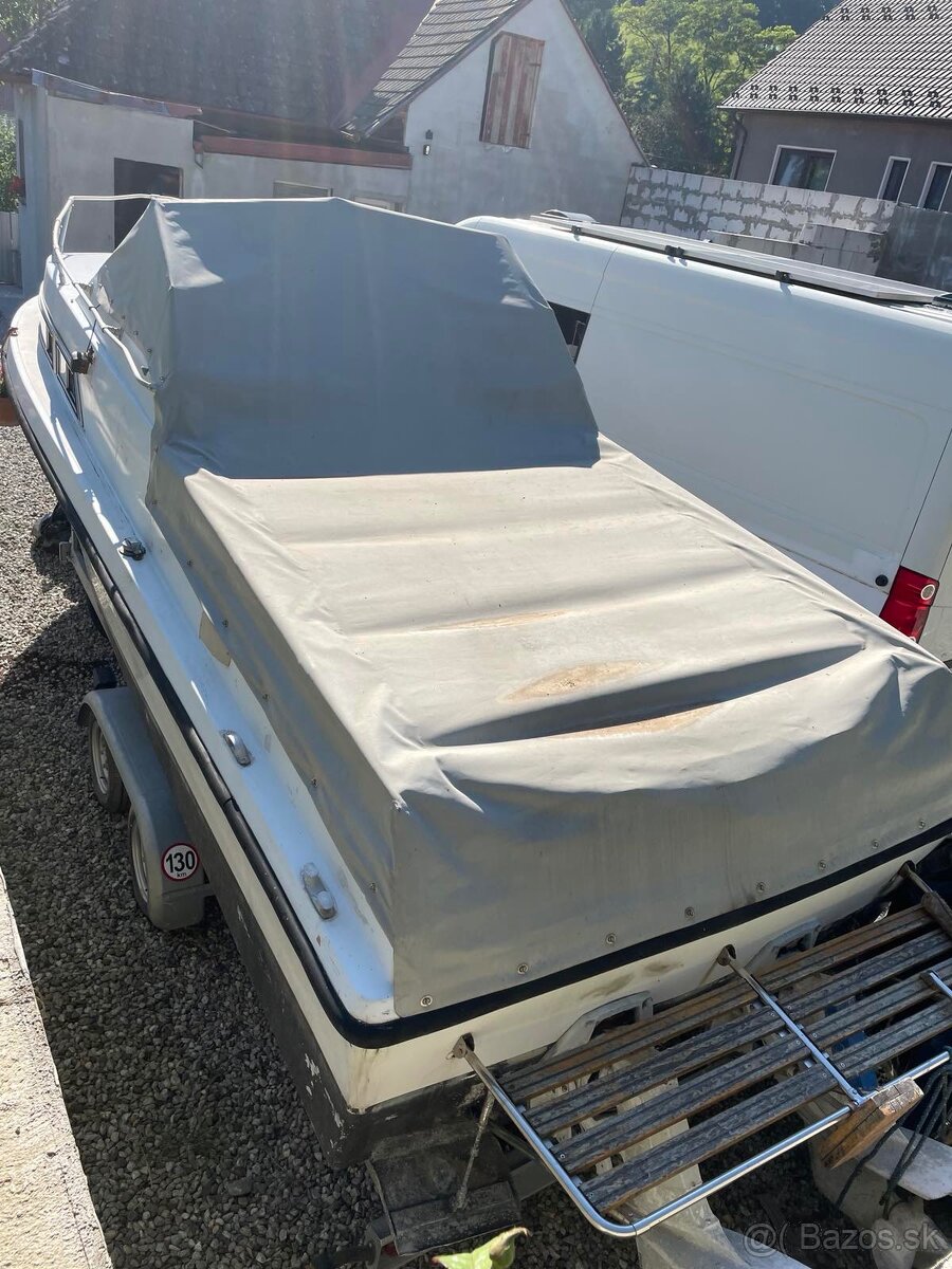 Talianska loď s kajutou - 2