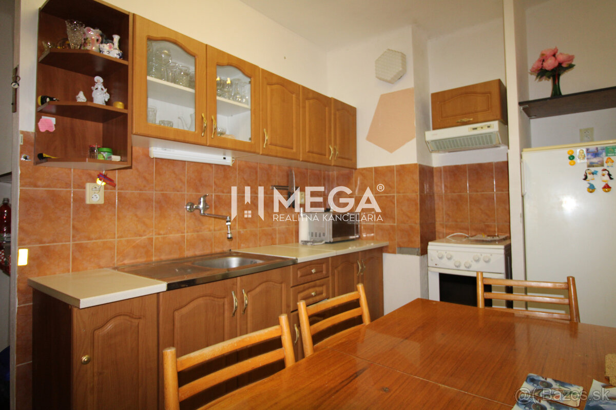 Na predaj: Ideálny byt na rekonštrukciu – 4 izby, Snina - 2