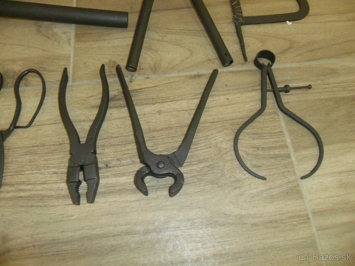 Staré náradie z minulosti - 2