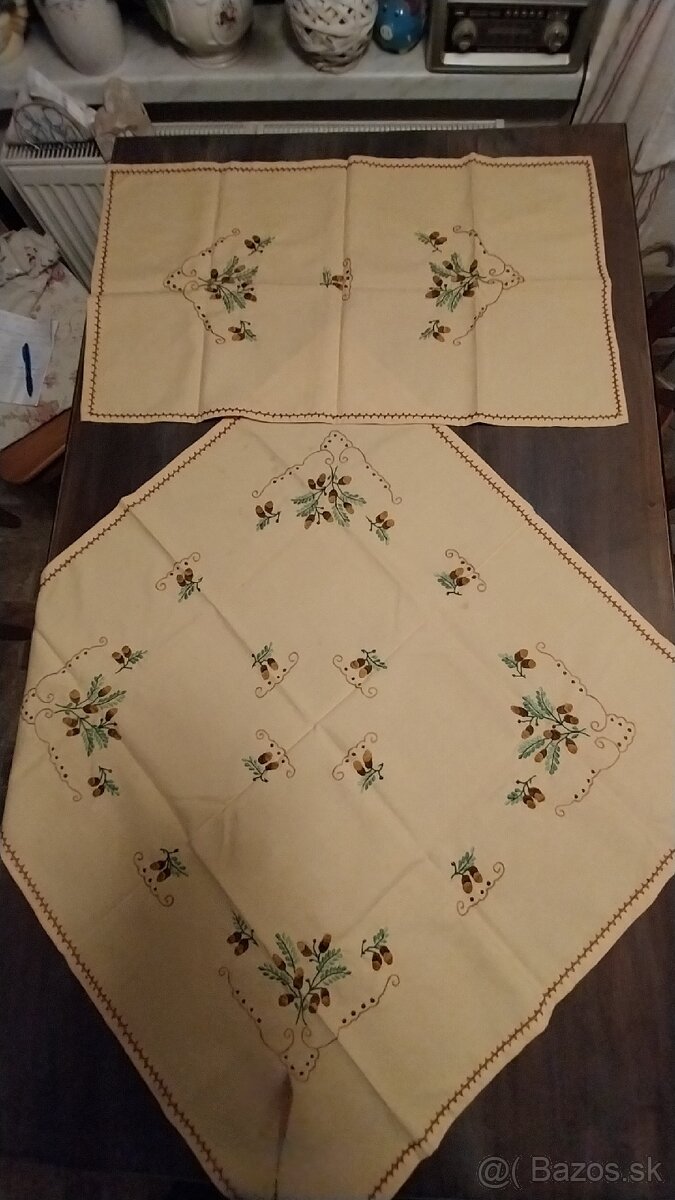 Vyšívané obrusy #8 - 2