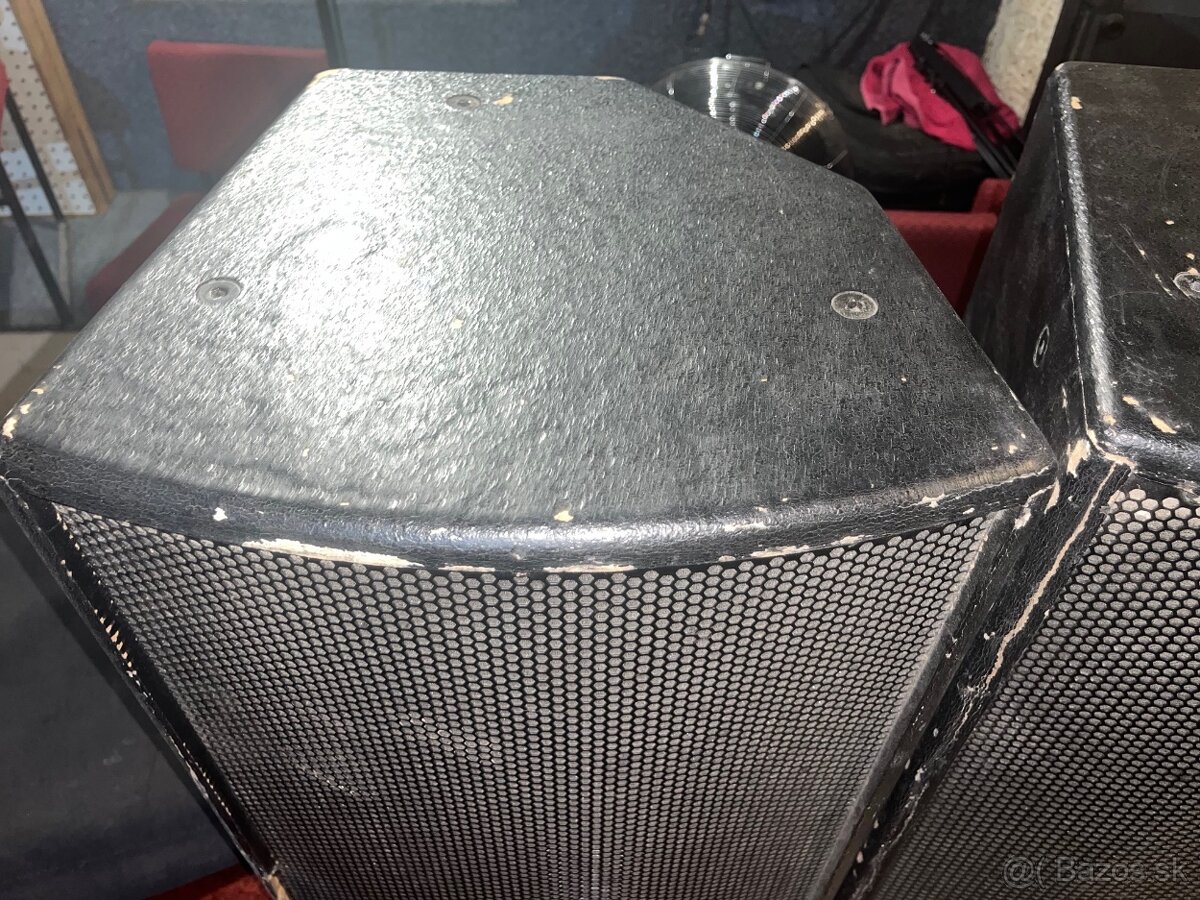 Dan taurus 122 skelety - 2