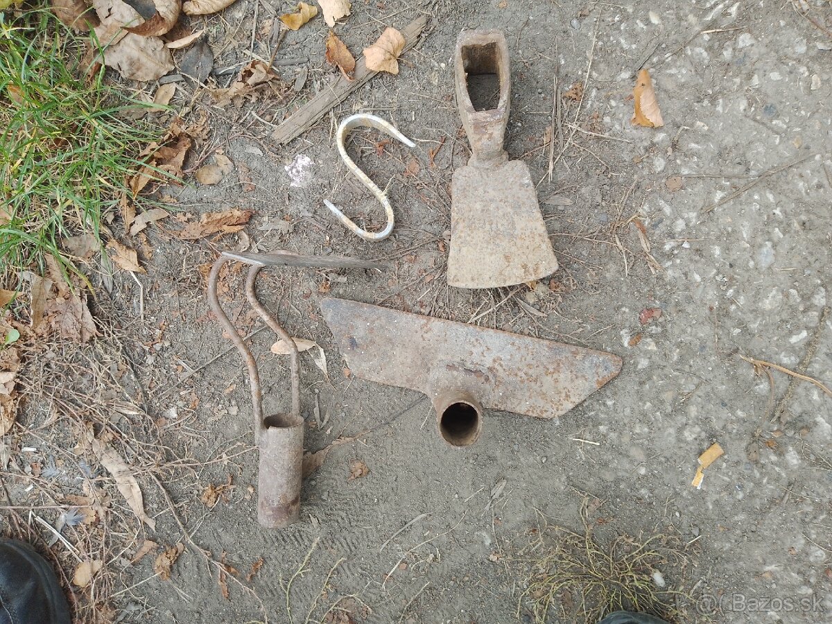 Retro náradie do záhrady - 2