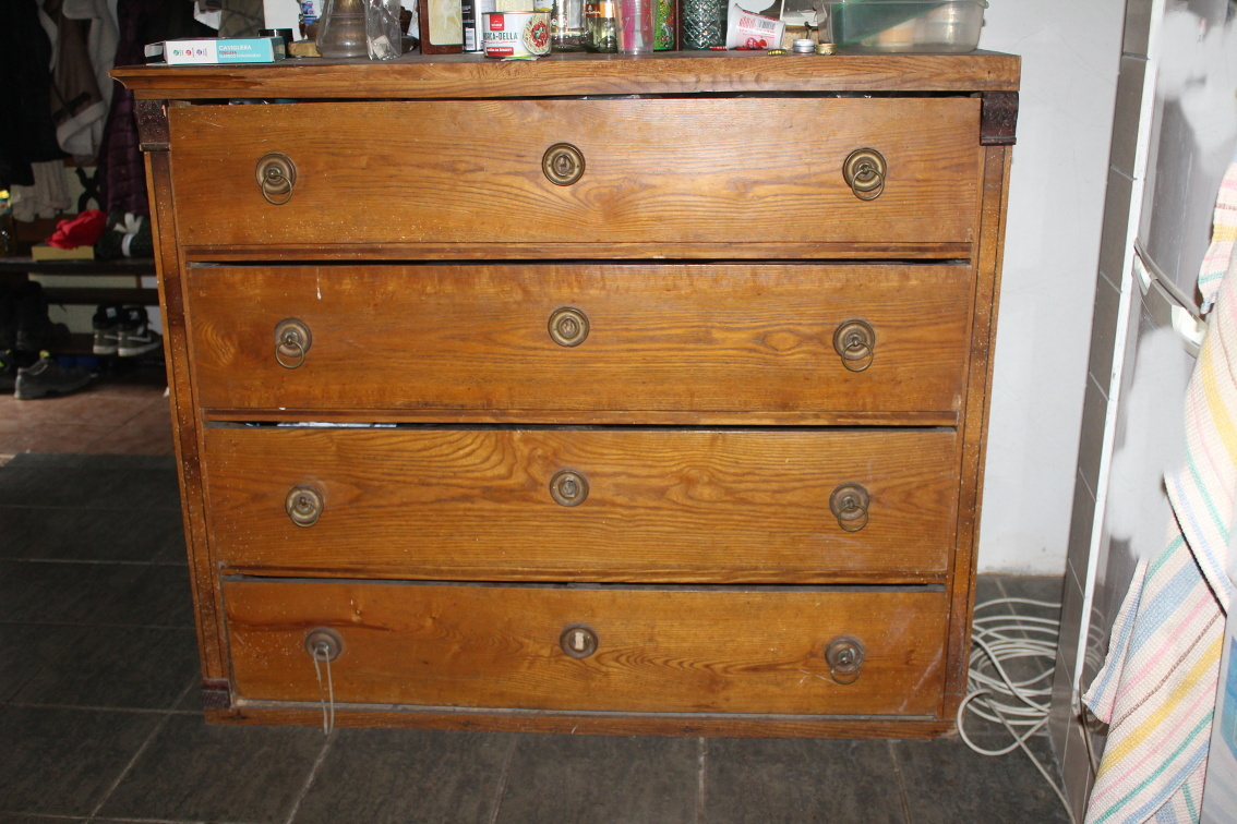 komóda Biedermaier..cca rok 1850 - 2