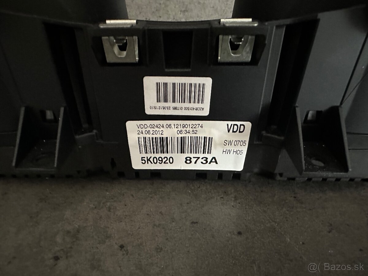 Budíky vw golf 6 diesel - 2