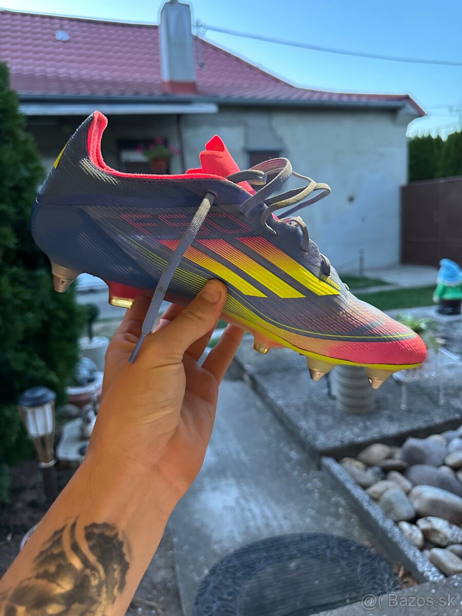 Adidas F50 - 2