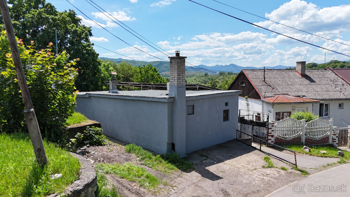 SAMOSTATNÝ KOMERČNÝ OBJEKT S POZEMKOM - 2