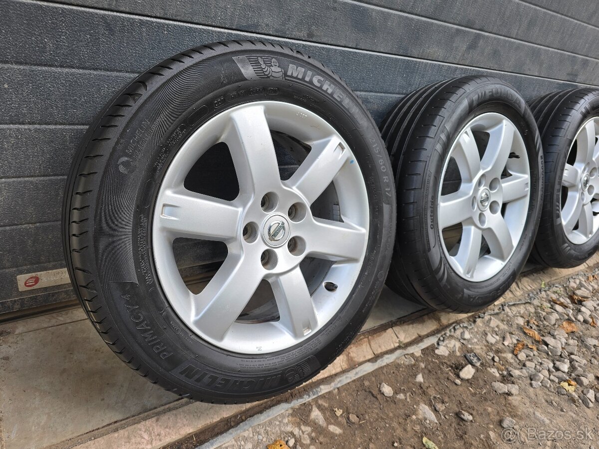 Letná Sada Nissan 5x114,3+215/60 R17 - 2