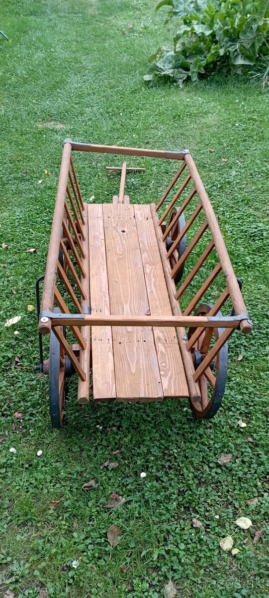 Malý drevený vozík - rebrinak - 2