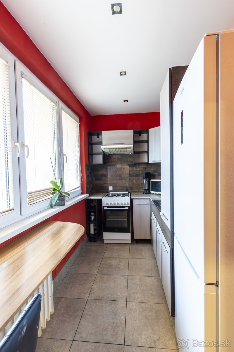 1-izbový byt na predaj – Čapajevova ulica, Košice – Západ - 2