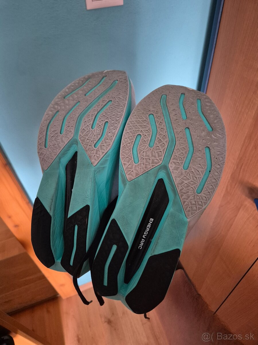 Bežecké topánky New Balance FuelCell SuperComp Trainer v3 - 2