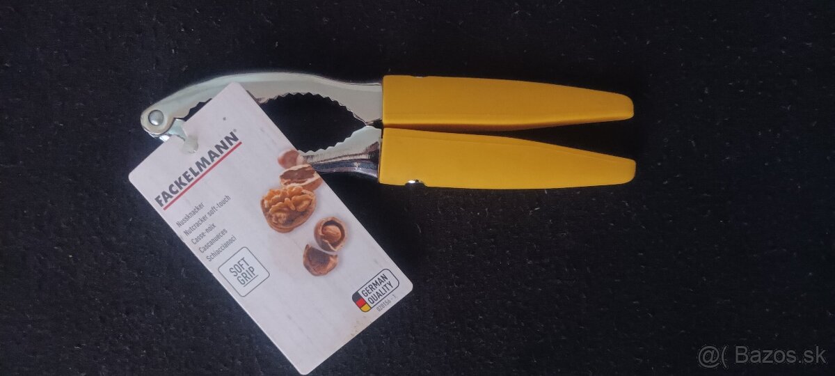 Luskacik na orechy nový - 2