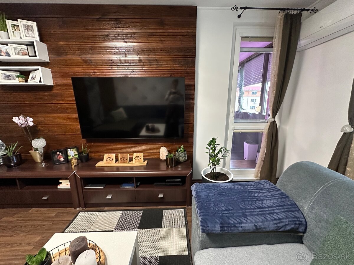 Krásny 4 izbový byt na predaj s vlastným kúrením v meste Gab - 2