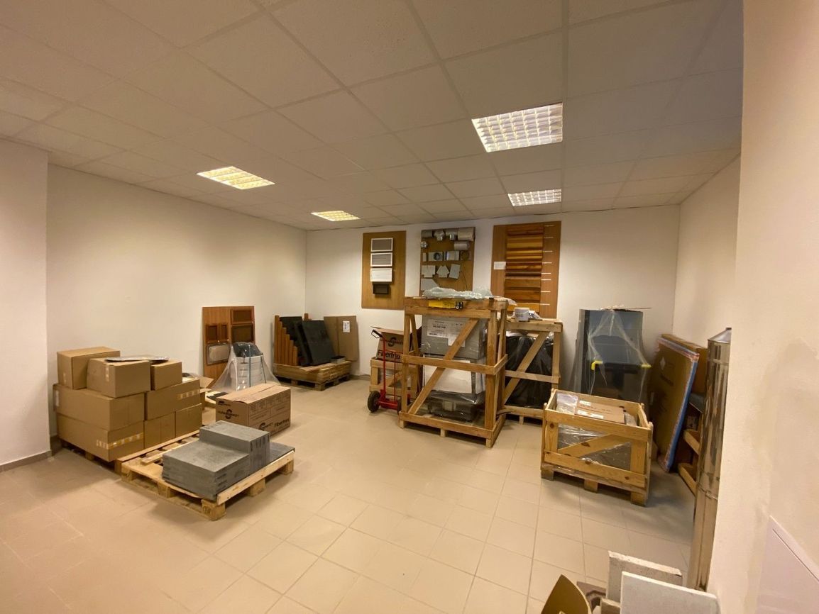 Obchodné priestory, Trenčín, Zámostie - 2