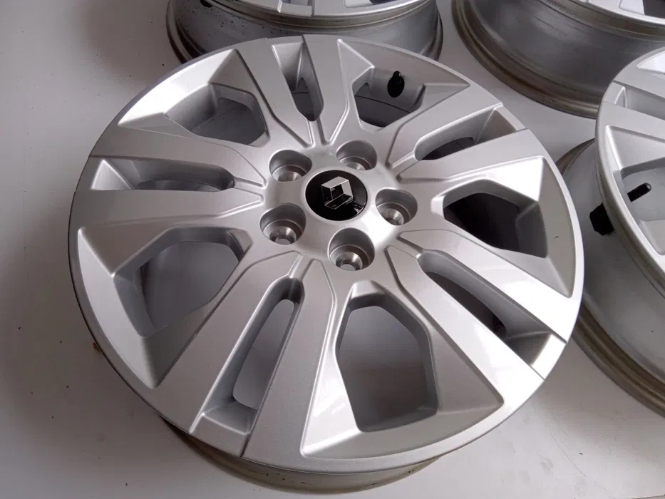 Renault vivaro lll alu kolesa R17 - 2