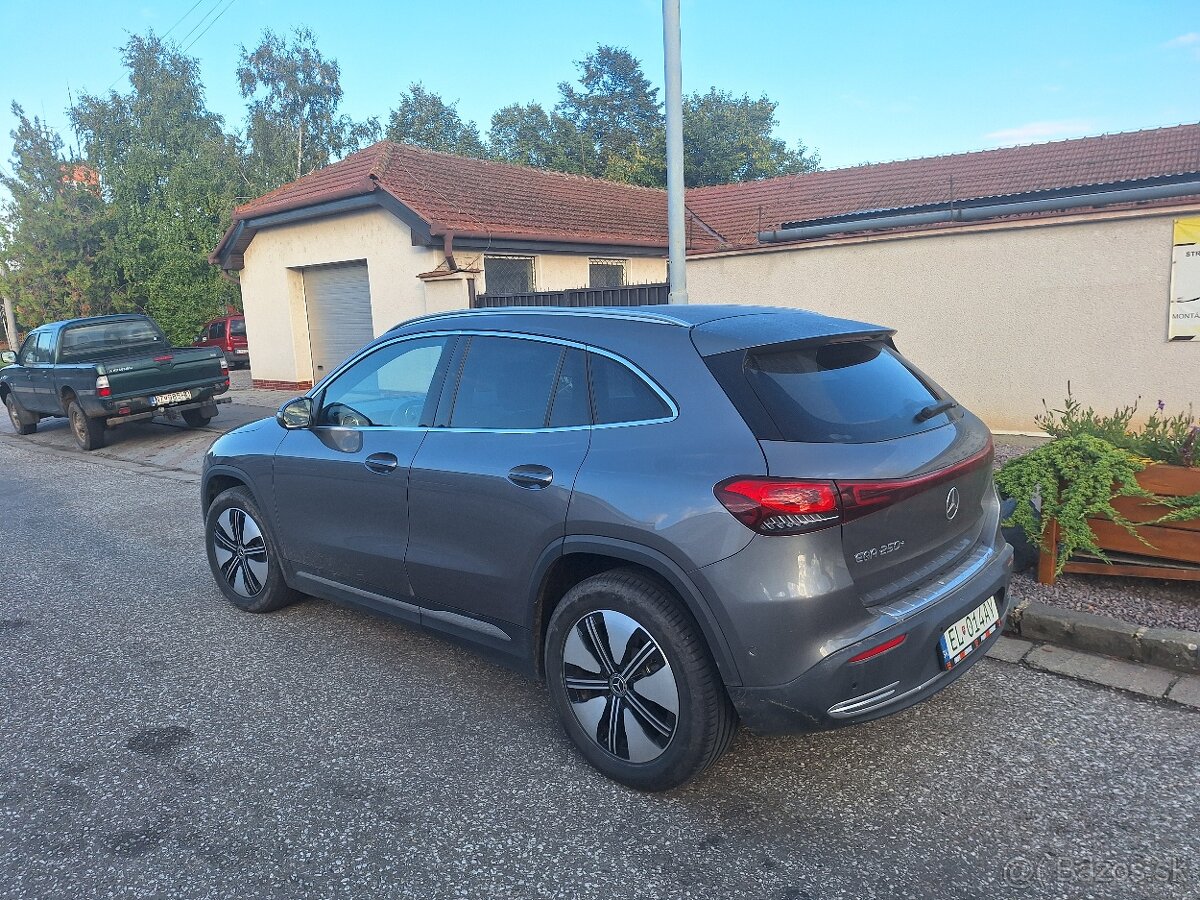 Predam mercedes EQA 250+ - 2